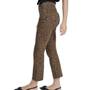 NWT DKNY JEANS HIGH RISE FLARE CROPPED LENGHTH SIZE 30 DK. EARTH LEOPARD PRINT